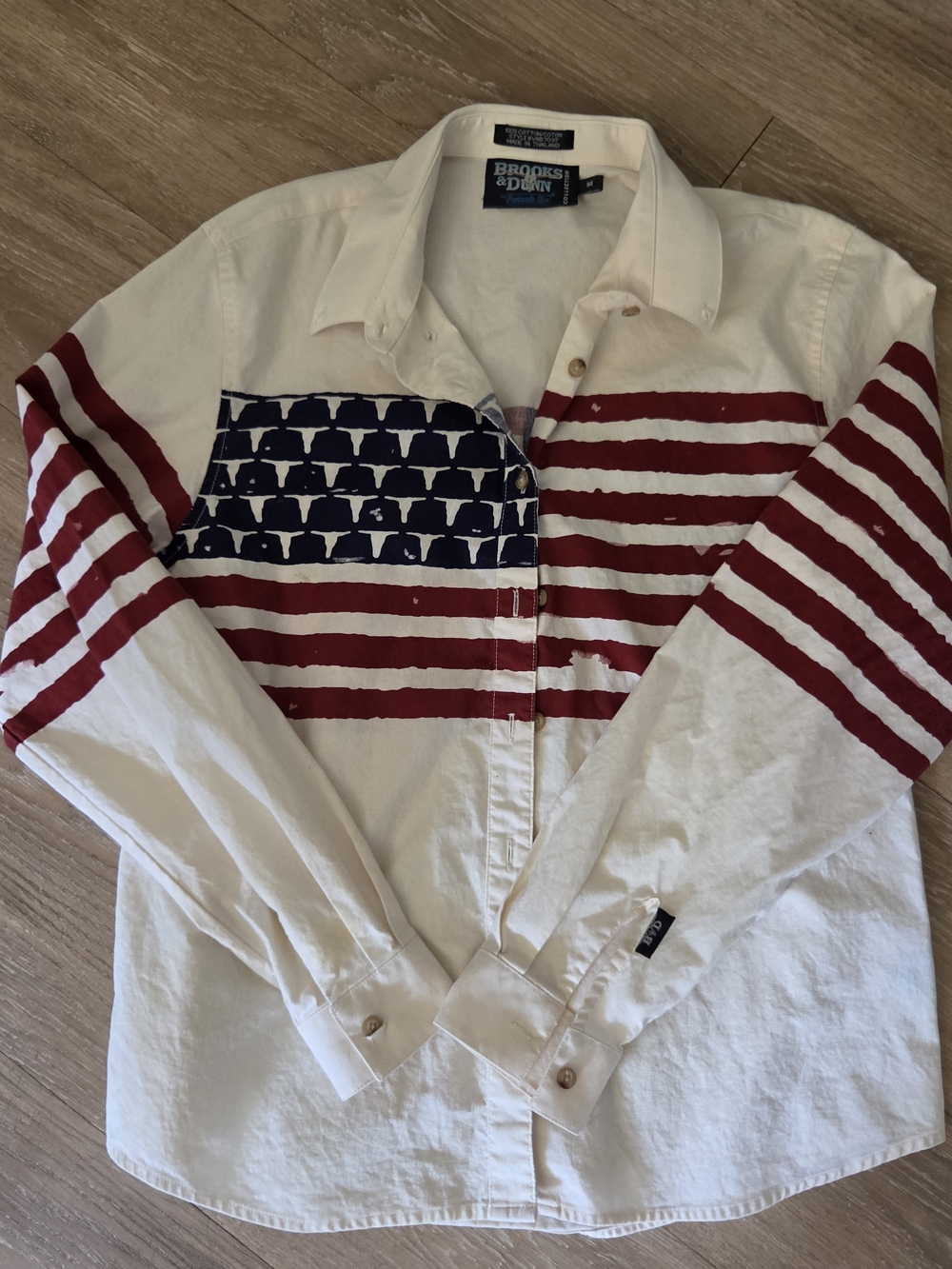 BROOKS AND DUNN AMERICAN FLAG SZ M LONG SLEEVE MENS SHIRT